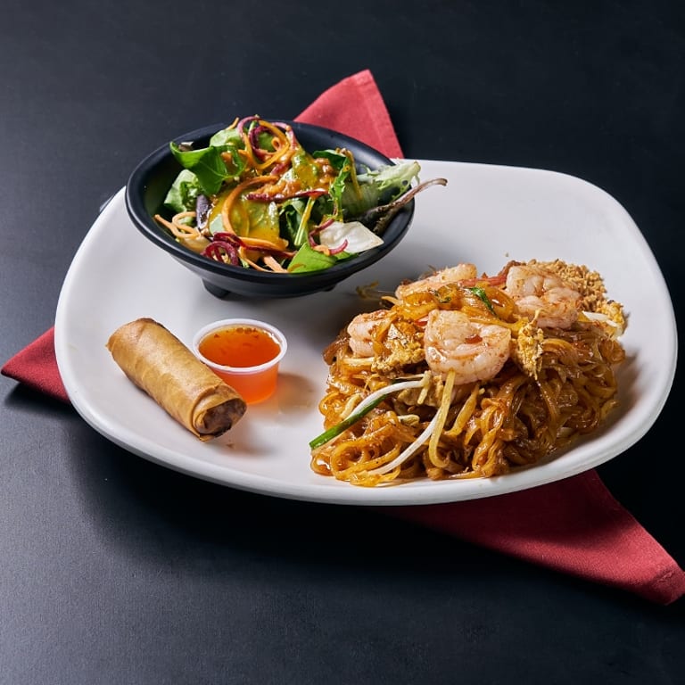 Savor Our Lunch Offerings